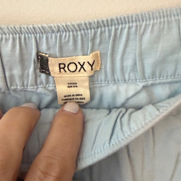 Powder blue Roxy shorts - Picture 3 of 4